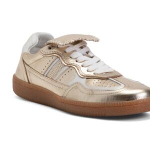 WILT Sneakers Women's Size 6 Gold Metallic Flip Tongue BRAND-NEW w/tag/box